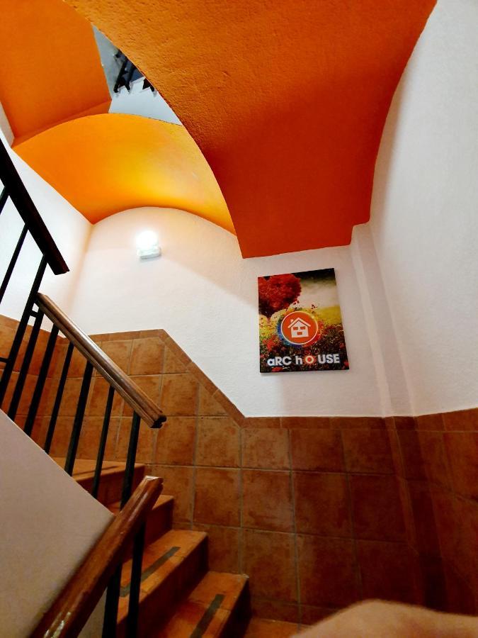Hostel Arc House Ribera Only Adults
