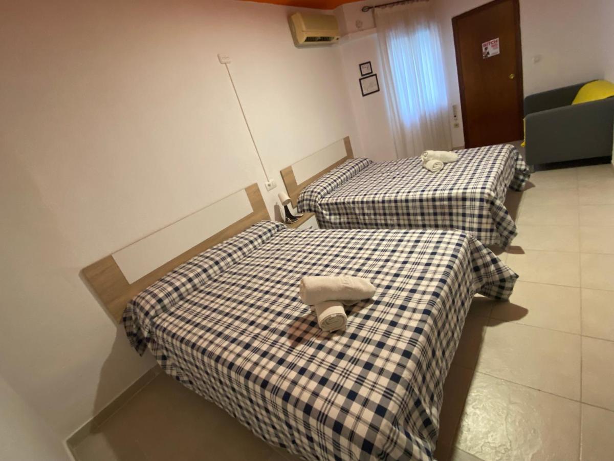 Arc House Ribera Only Adults Hostel *